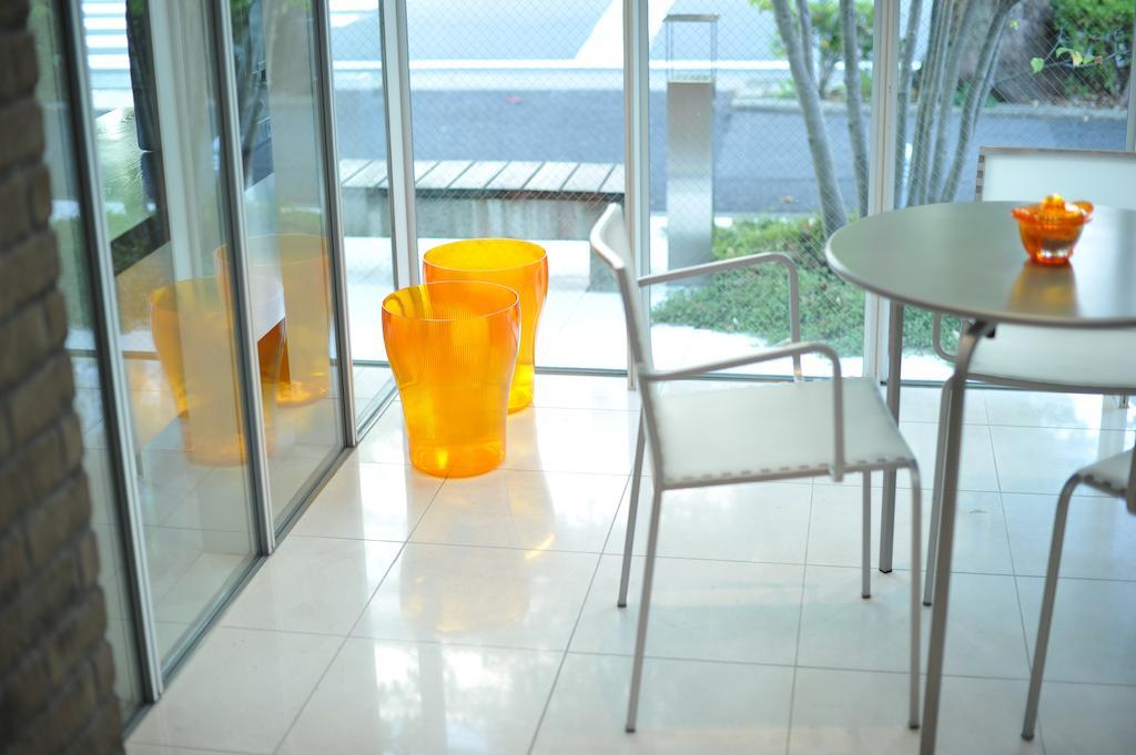 7 Days Hotel Plus Коті Екстер'єр фото